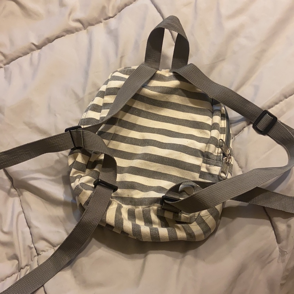 Dickies mini backpack! - Picture 2 of 4